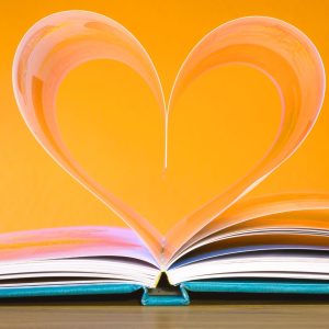 Edituri care publică debutanți - Love book - Blog Liviu C. Tudose - Viață de scriitor - www.liviutudose.ro